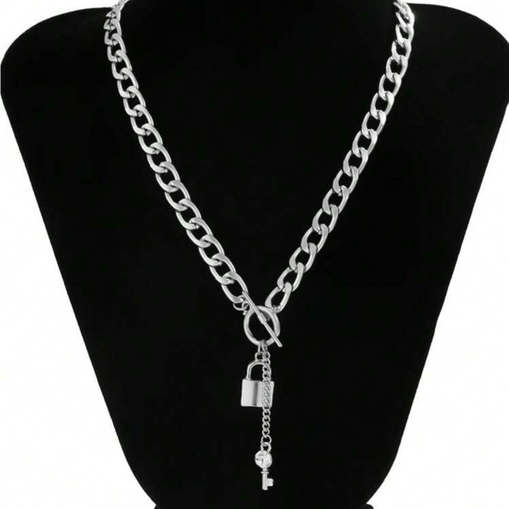 Silver Necklace - Picture 2 of 2